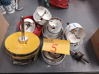 Lot 5 - gatenboren. 20 stuks