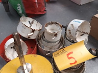 Lot 5 - gatenboren. 20 stuks - afbeelding 3 van  3