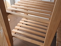 Lot 5 - houten bijzettafel - afbeelding 2 van  3