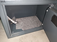 Lot 5 - kluis - afbeelding 3 van  3