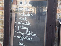 Lot 5 - menukaart vitrine