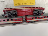 Lot 5 - model treinwagons - 3 stuks - afbeelding 3 van  3