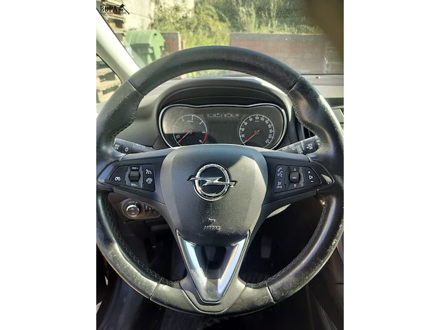 Lot 5 - opel zafira (2017-chass.w0lpe9e80h1084585) - afbeelding 9 van  28