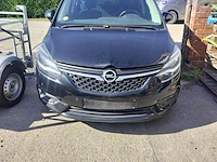Lot 5 - opel zafira (2017-chass.w0lpe9e80h1084585)