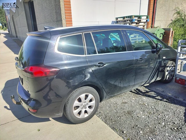 Lot 5 - opel zafira (2017-chass.w0lpe9e80h1084585) - afbeelding 23 van  28