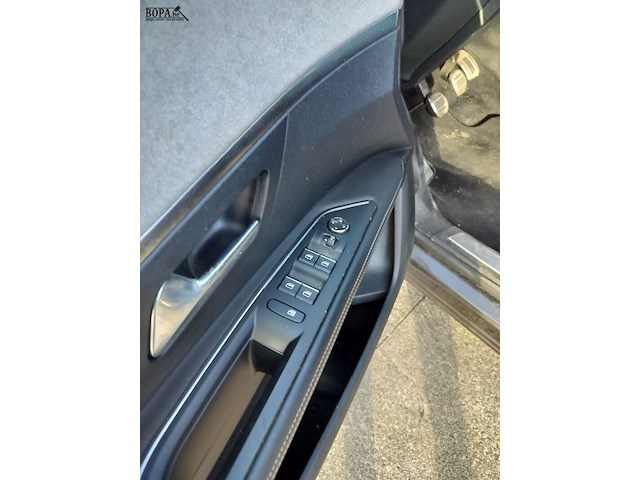 Lot 5 - peugeot 3008 (2022-chass.vf3mrhnsmns090700) - afbeelding 4 van  24