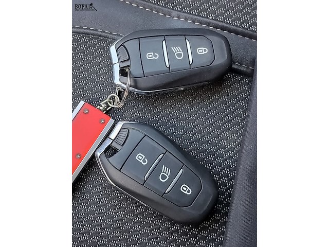 Lot 5 - peugeot 3008 (2022-chass.vf3mrhnsmns090700) - afbeelding 8 van  24