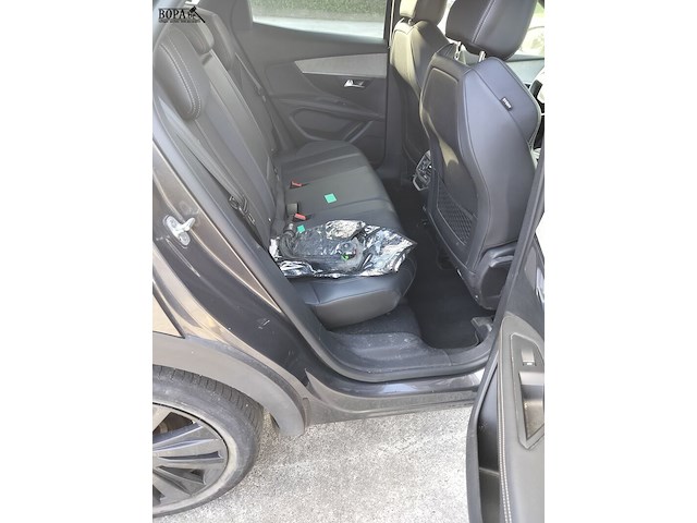 Lot 5 - peugeot 3008 (2022-chass.vf3mrhnsmns090700) - afbeelding 22 van  24