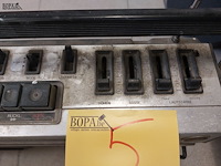Lot 5 - radio sanwa 7065a - afbeelding 2 van  4