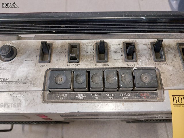 Lot 5 - radio sanwa 7065a - afbeelding 3 van  4