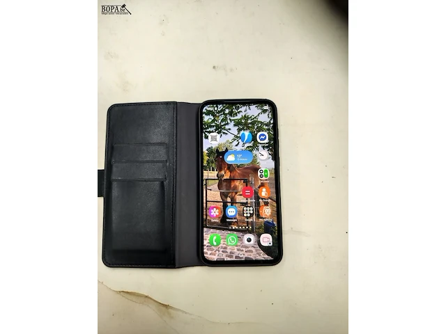 Lot 5 - samsung galaxy a35 met case - afbeelding 1 van  3