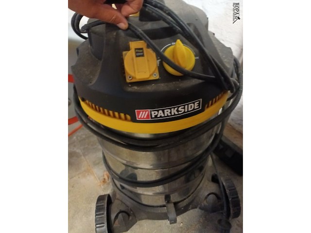 Lot 5 - stofzuiger parkside - afbeelding 2 van  3