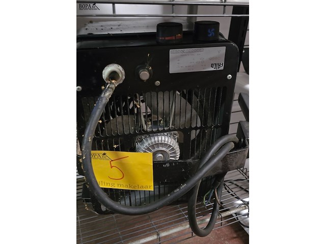 Lot 5 - werkplaats verwarmer falco - afbeelding 1 van  3