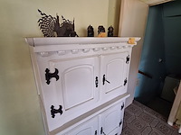 Lot 5 - witte houten kast - afbeelding 3 van  4