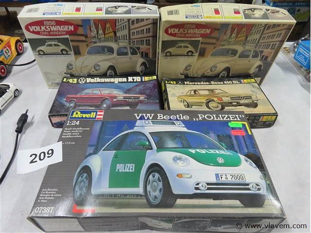 Lot 5 verpakkingen - afbeelding 1 van  3