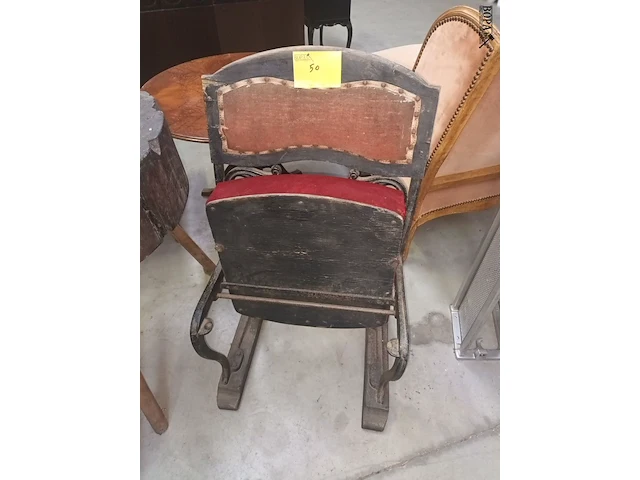 Lot 50 - antieke cinema zetel - afbeelding 6 van  8