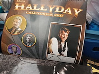 Lot 50 - cd speler en boeken hallyday - afbeelding 3 van  6