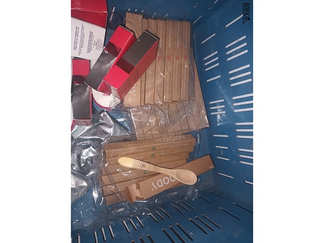 Lot 50 - divers promotiemateriaal - afbeelding 2 van  5