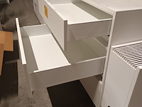 Lot 50 - dubbelzijdige ladekast blum - afbeelding 2 van  4