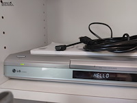 Lot 50 - dvd/vcd/cd-speler lg dvd6054 - afbeelding 2 van  3