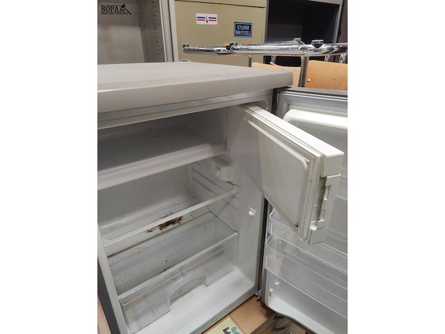 Lot 50 - haier frigokastje - afbeelding 3 van  4