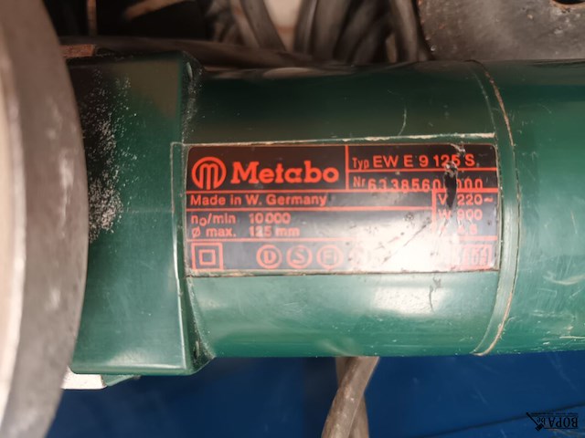 Lot 50 - metabo haakse slijper - afbeelding 4 van  5