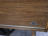 Lot 50 - muziekmeubel vintage grundig radiomodel '60 ingebouwde plate - afbeelding 3 van  8
