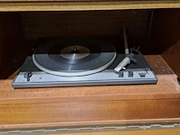 Lot 50 - muziekmeubel vintage grundig radiomodel '60 ingebouwde plate - afbeelding 5 van  8