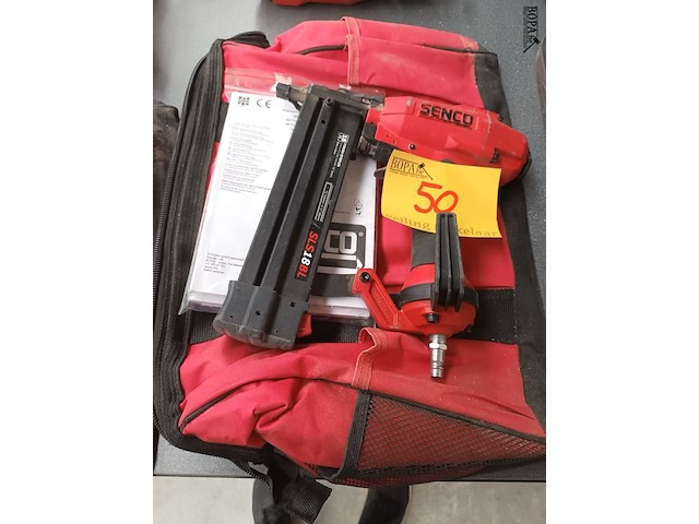 Lot 50 - pneumatische minibradmachine senco - afbeelding 1 van  3