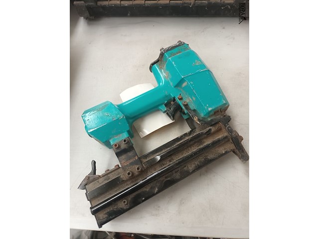 Lot 50 - pneumatische tacker hewitool - afbeelding 3 van  4