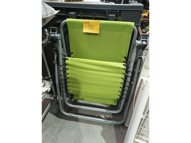 Lot 50 - relax ligstoel - afbeelding 3 van  3