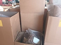 Lot 50 - rookhout snippers steeneik 1 kg. 19 stuks - afbeelding 2 van  3