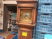 Lot 50 - staande klok - afbeelding 1 van  4