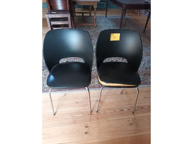 Lot 50 - stoelen. 2 stuks - afbeelding 1 van  5