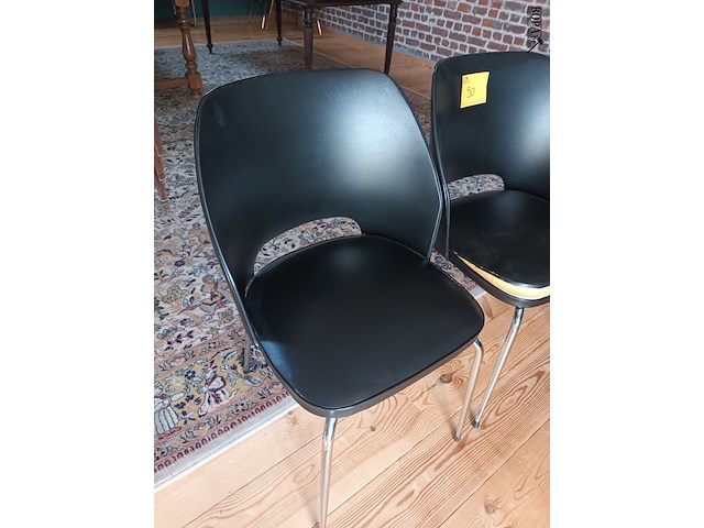 Lot 50 - stoelen. 2 stuks - afbeelding 3 van  5