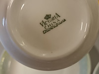 Lot 50 - victoria koffieservies. 23 stuks - afbeelding 3 van  5