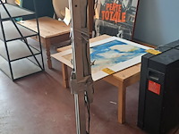 Lot 50 - vintage industriële vloerlamp verstelbaar - afbeelding 5 van  5