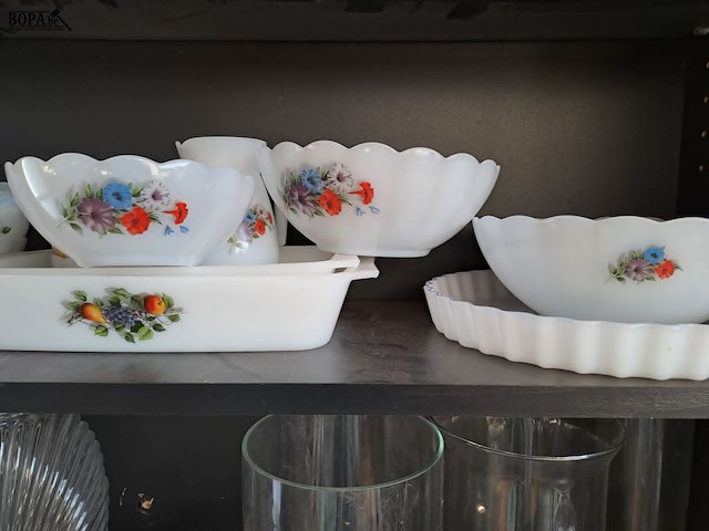 Lot 50 - vintage reeks acropal fruits de france in opaalglas allerlei - afbeelding 7 van  7