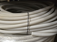 Lot 50 - volle rol coaxkabel preflex 16t - afbeelding 2 van  3