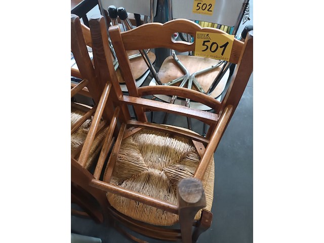 Lot 501 - boerenstoelen met rieten zitting. 4 stuks - afbeelding 1 van  5