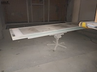 Lot 505 - inhoud spuitcabine - afbeelding 5 van  10