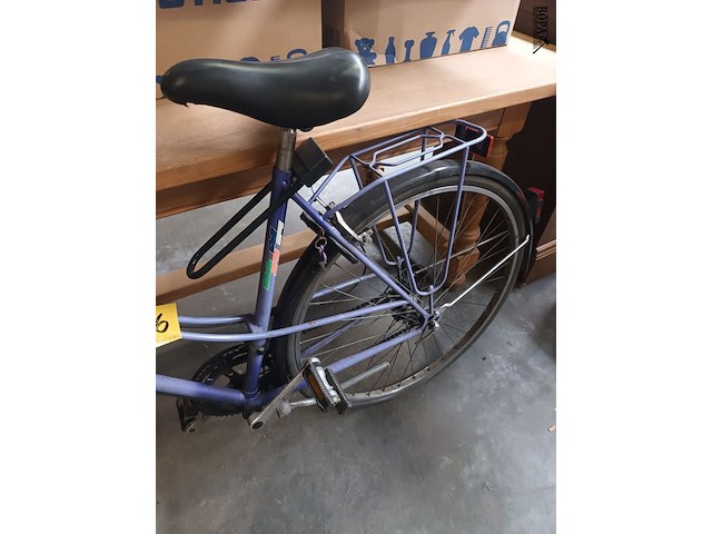 Lot 506 - damesfiets novy - afbeelding 4 van  5