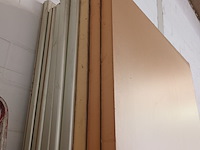 Lot 508 - isolatiepanelen en pluggen - afbeelding 4 van  4