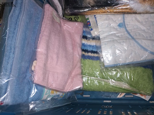 Lot 51 - badlinnen. 18 stuks - afbeelding 3 van  4