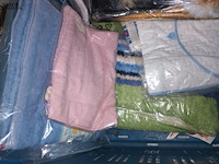 Lot 51 - badlinnen. 18 stuks - afbeelding 3 van  4