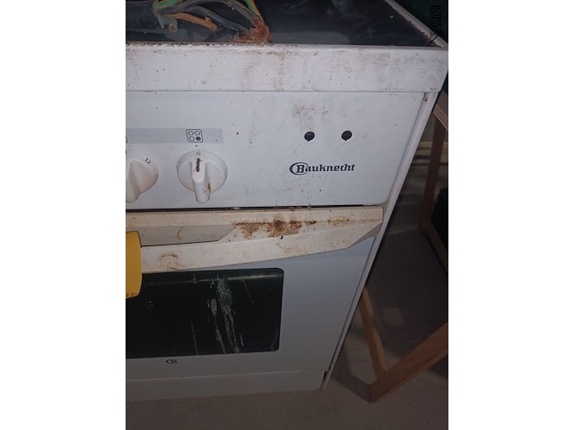 Lot 51 - elektrisch fornuis bauknecht - afbeelding 2 van  3