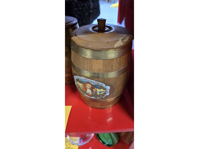 Lot 51 - houten tabakpotten 3 stuksen kartonnen doos - afbeelding 2 van  5