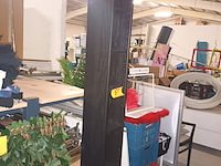 Lot 51 - kolomkast voor cd’s - afbeelding 1 van  3