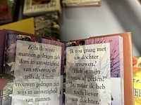 Lot 51 - lot miniboekjes - afbeelding 4 van  6