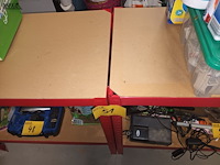 Lot 51 - metalen rek. 2 stuks - afbeelding 2 van  2